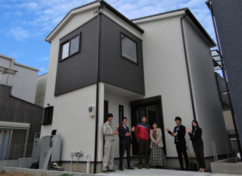 ロハスガーデン下狛駅前Ⅱにお住まいのFさま